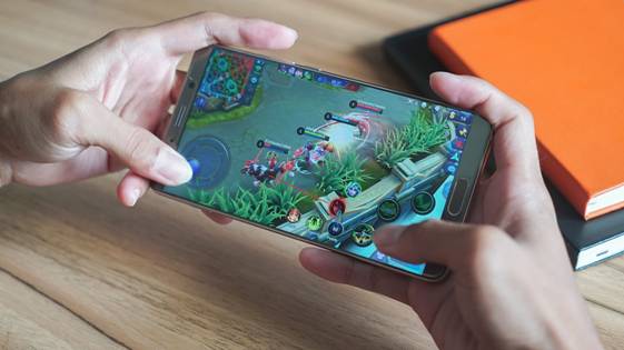 7 Fun Mobile Games to Spend Your Leisure on Your Phone